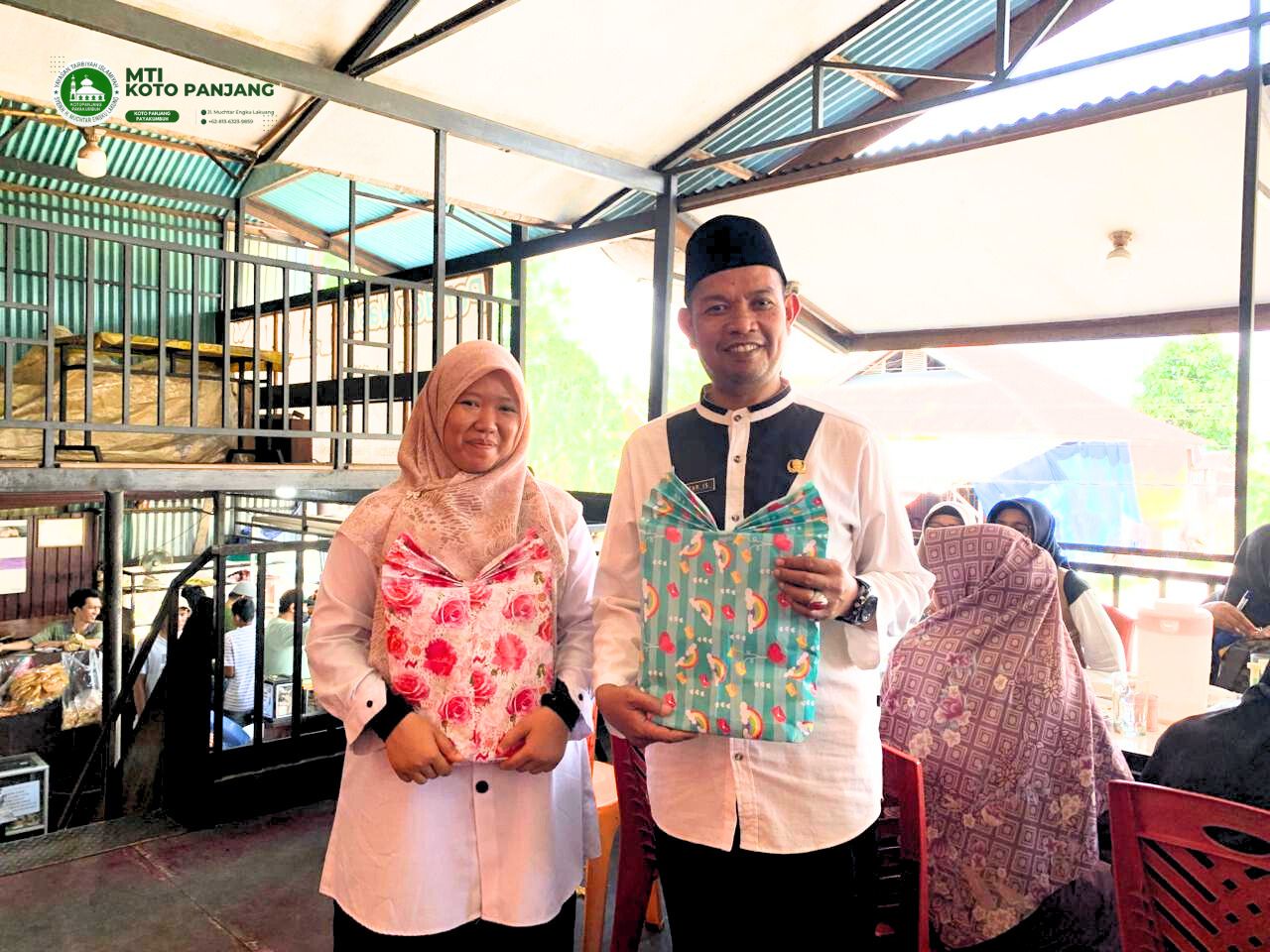 Keluarga Besar MTI Koto Panjang Sambut Bahagia Pengangkatan Dua Guru Menjadi ASN